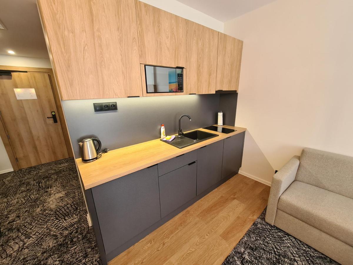 Akvamarin Besenova Apartman Apartment Exterior photo